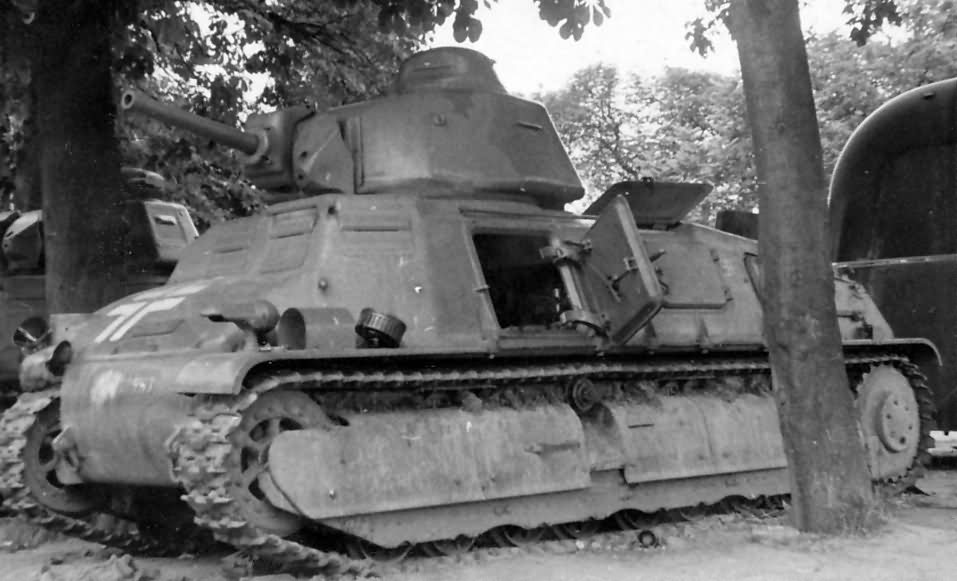Somua S35 with balkenkreuz