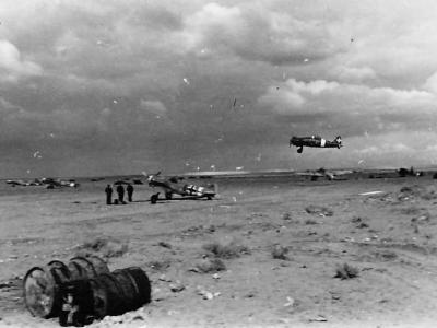 Bf109 F 5.JG 27 and MC200 Martuba airfield Africa 1942