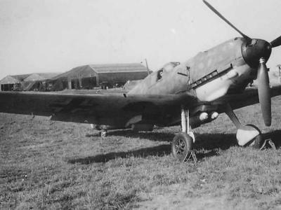 Bf 109 E of 10/JG 51 with SC 50 KG Bombs 1940 41