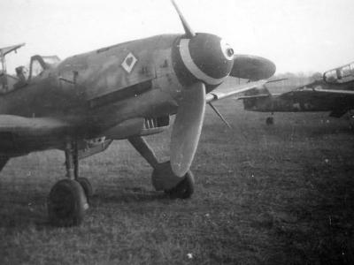 Messerschmitt Bf109 JG77 white 17 russia 1944 2