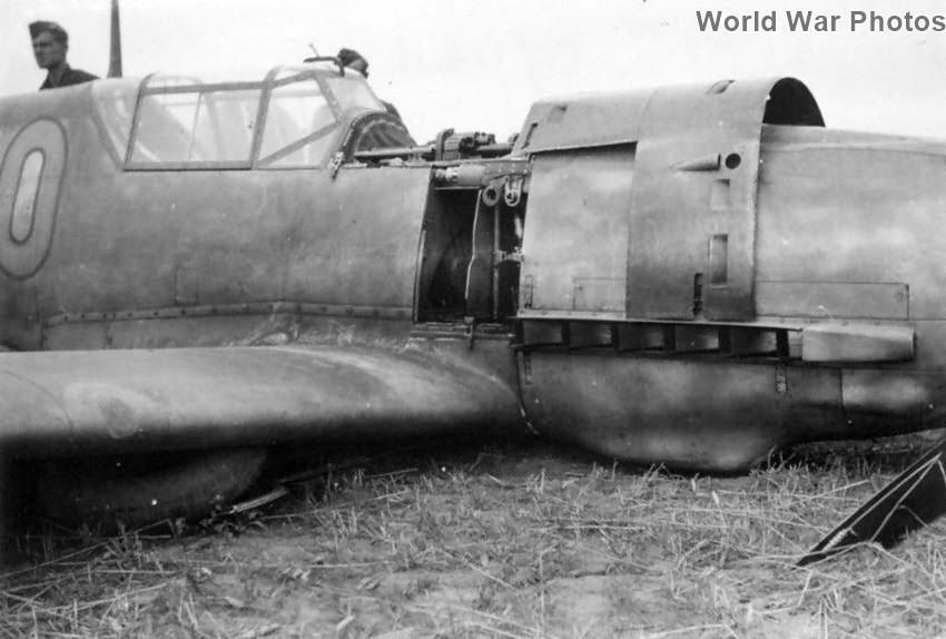 Crashed Bf109E