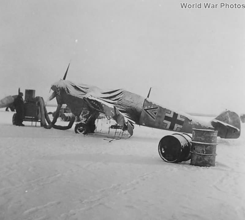 Me109 F-2 of the Stab I/JG 51, pilot Wiilli Hachfeld Stara-Russa