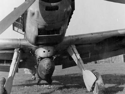 Me 109 E with SC 250 KG bomb, Pretsch April 1942