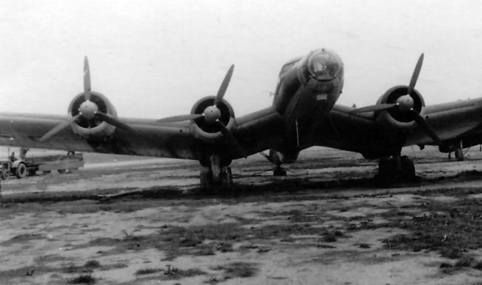 BV 142 V2/U1 coded PC+BC WNr 219 of the 2./Aufkl. St. Ob. d. L. – frontal view