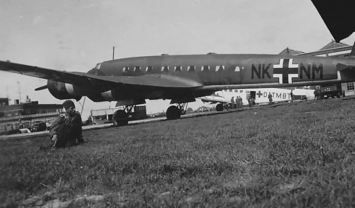 Fw 200 S8 code NK+NM WNr 3098 from FdF 1940