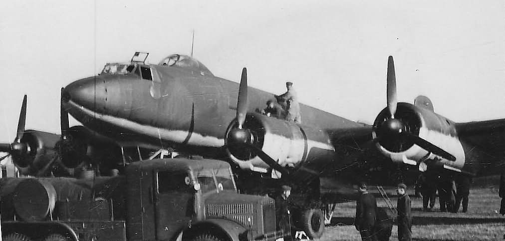 Focke-Wulf Fw200 C-1 maintenance before take off