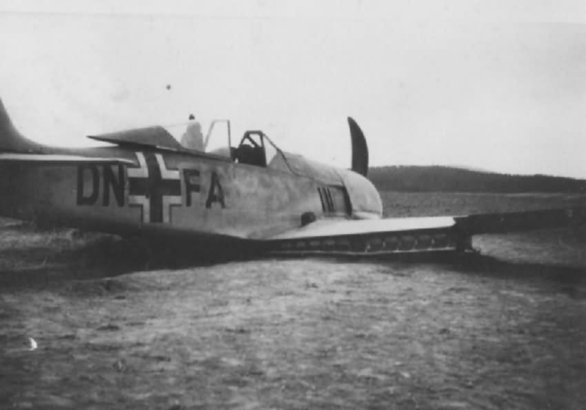 Focke Wulf Fw 190 DN+FA crash landing