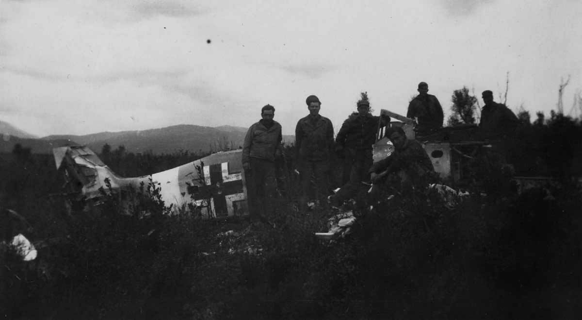 Focke Wulf Fw 190 and US troops 1945