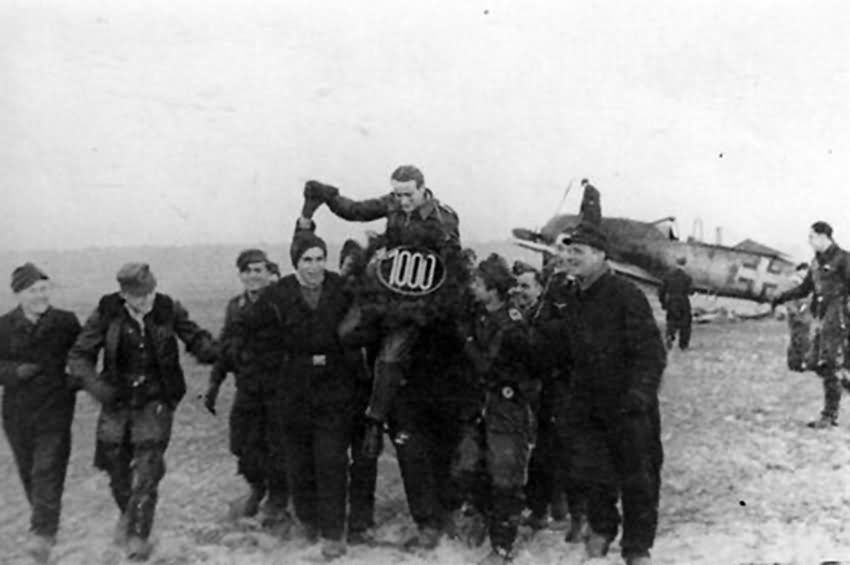 Fw 190 A 7/JG 54 1000 Luftsieg Libau Kurland Winter 1944