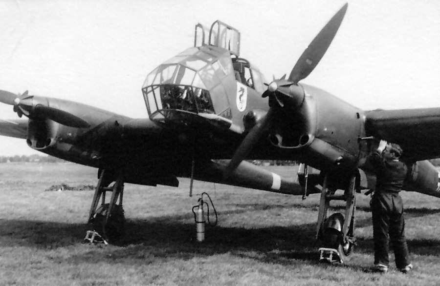 Fw 189 A-1 Uhu code KC+JL from Flugzeugführerschule A/B 5