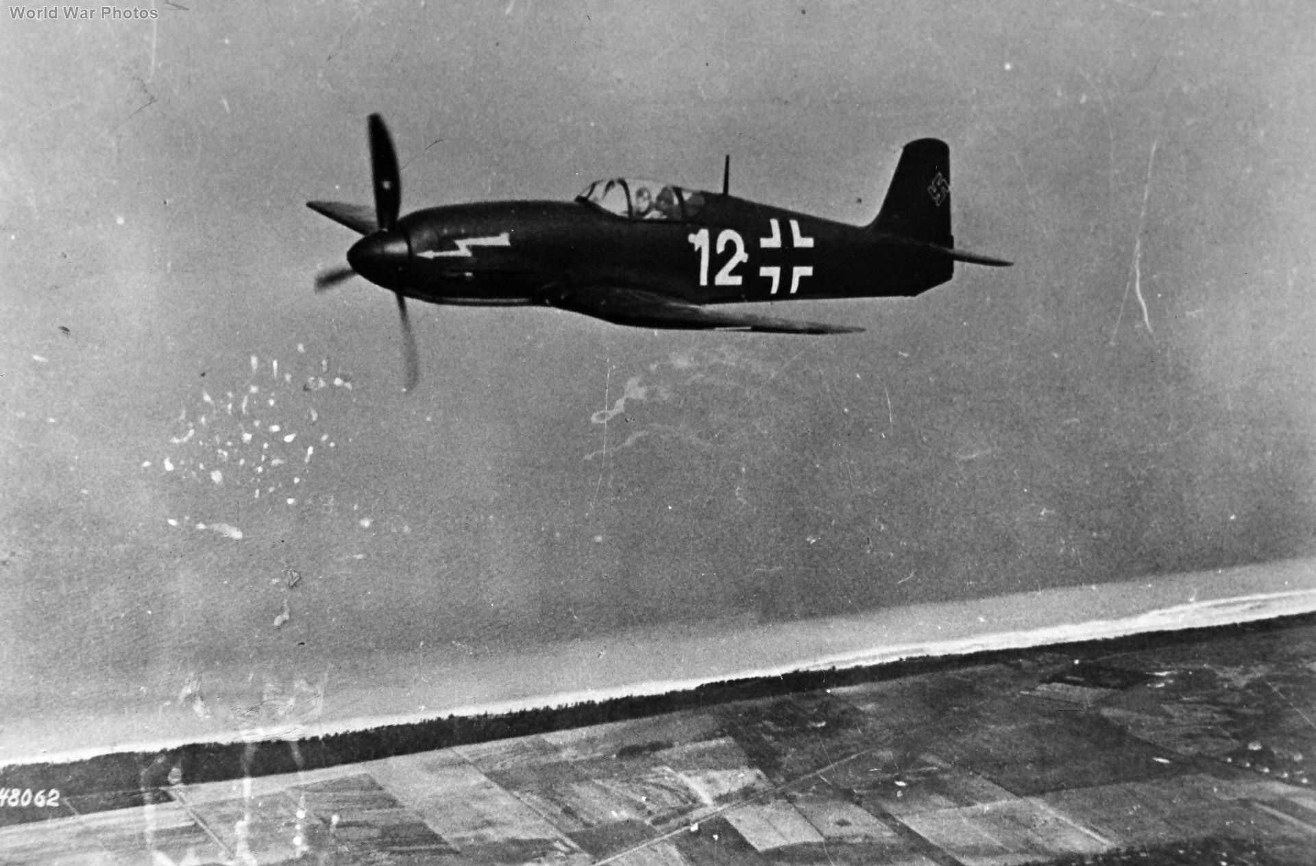 He 100D „White 12” in flight