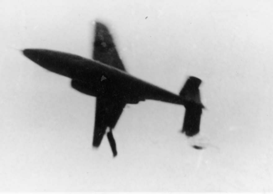 He 162 V1 in roll just before crash, 10 December 1944