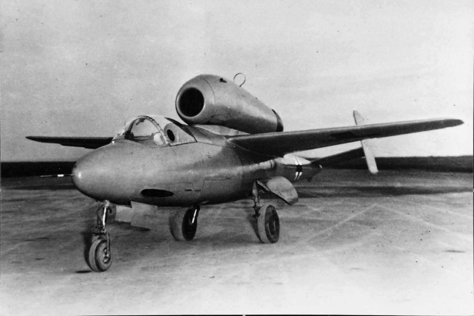 Heinkel He162 V-1 prototype W.Nr. 200 001
