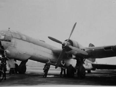 He 177 A-3 V4-AK of the KG 1 at Brandis