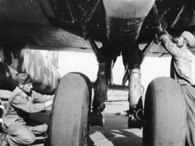He 177A-5 of the II/KG 40 undercarriage