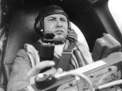 Pilot inside the cockpit of a He 177
