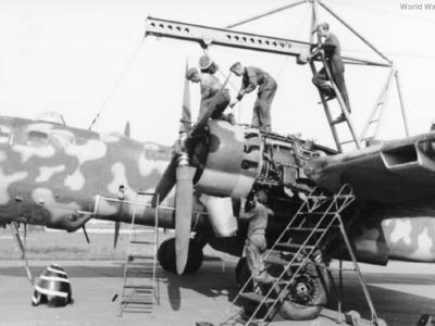 He 177 Greif of the KG100 with Aufsatzkran