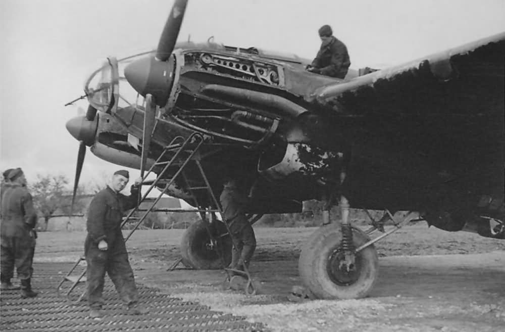 He111 2/KGr 100 in Vannes France 1941 left side