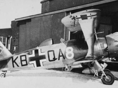 Henschel Hs 123B 2732 white 8 KB+QA FFS at Prostejov