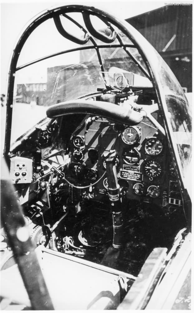 Ju 87D-1 cockpit