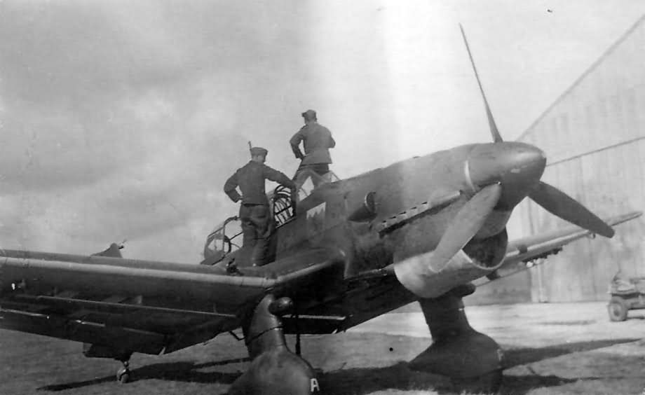 Ju 87 B Stuka 9/StG 77 Flers France July 1940 2