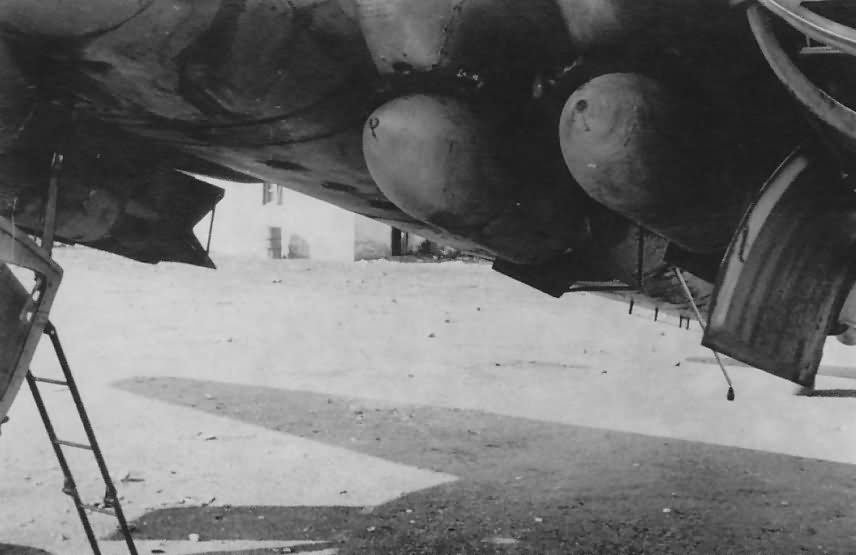 Ju 88 A-0 A-1 bombs 4 X SC 250 kg 1940 France