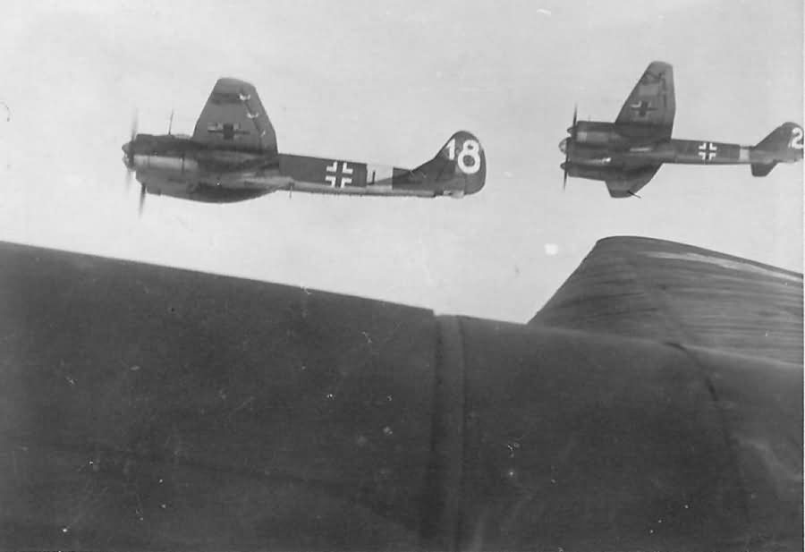 Ju 88 A V4+IU and V4+BU of 10/KG 1 Stara Bychow July 1942