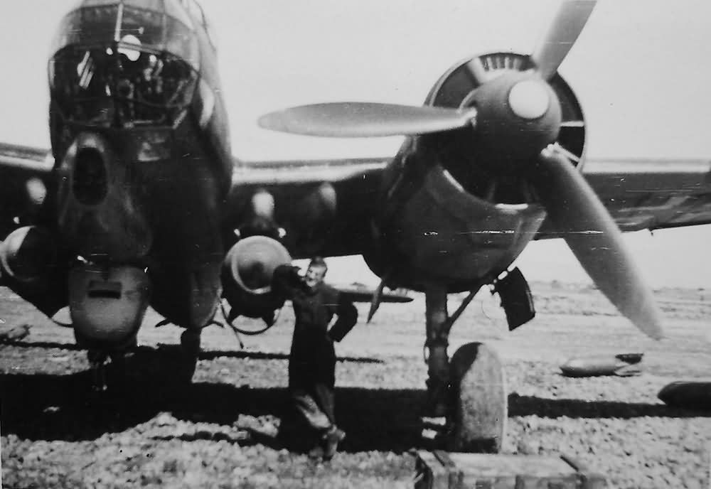 Ju 88 with 2 x 1000 kg Bombs Italy