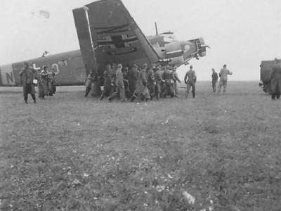 Junkers Ju 52 3m NJ+KO III.KGrzbV 700 1942 Russia
