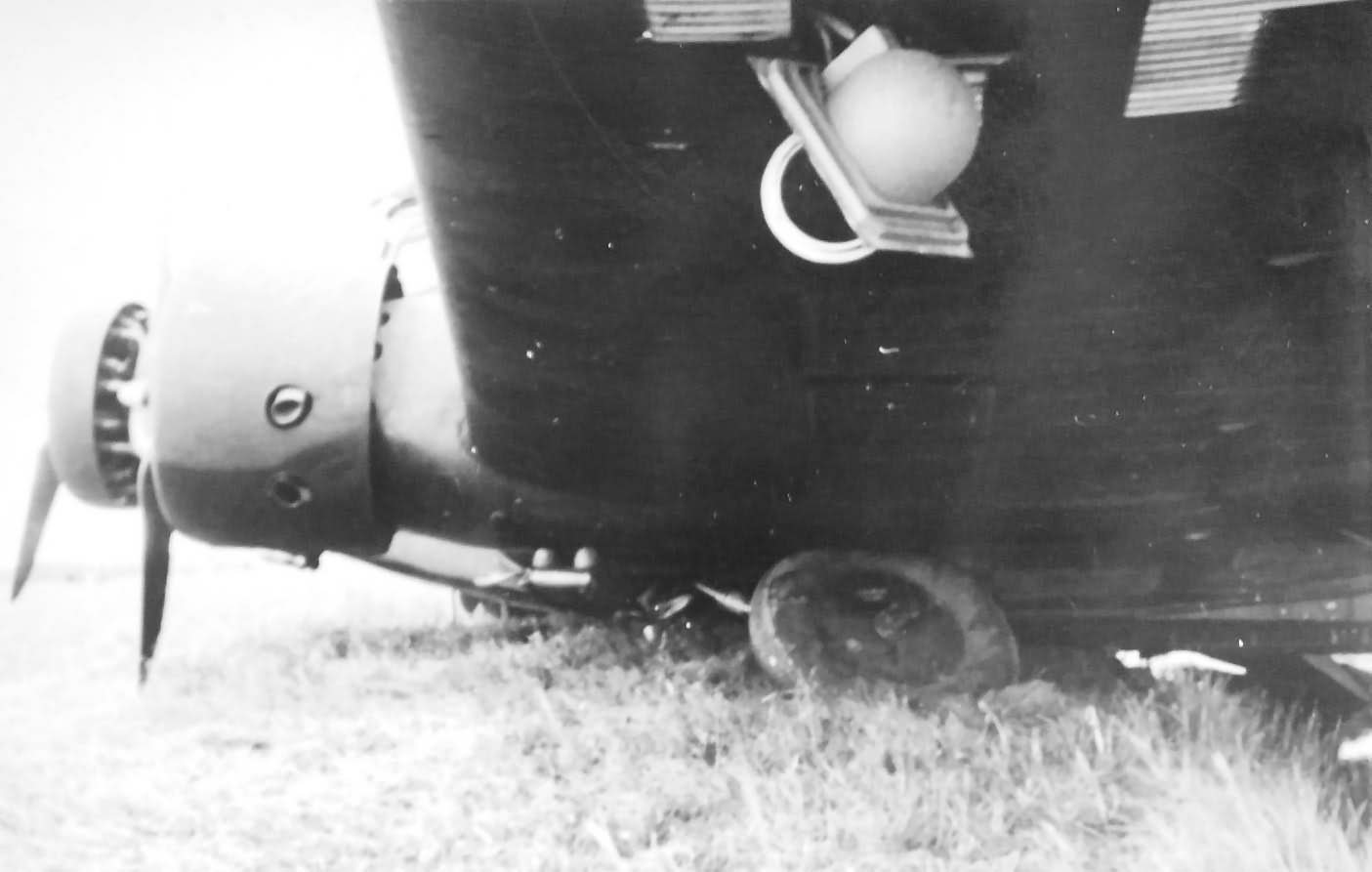 Junkers Ju 52 damaged