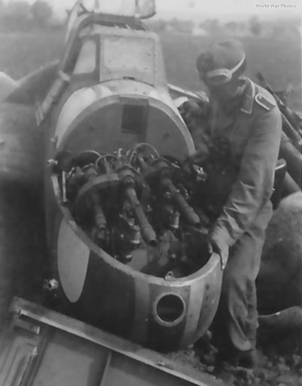 Me 110 nose gun compartment