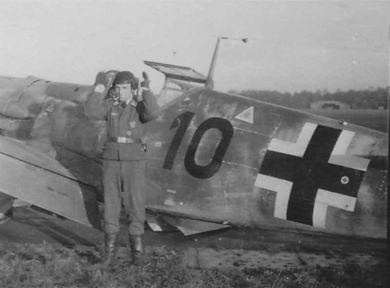 Bf109E 3.JG 105 Villacoublay Nord Sommer1943