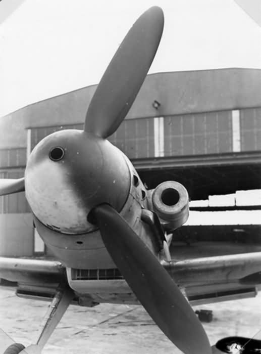 Bf 109 in Wiener Neustadter Flugzeugwerke factory 12