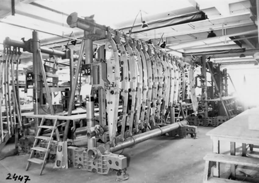 Bf 109 in Wiener Neustadter Flugzeugwerke factory 3