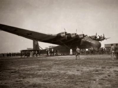 Me323