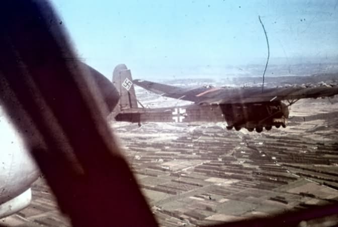 Messerschmitt Me 323 D-6 W.Nr. 1130 code RF+XD