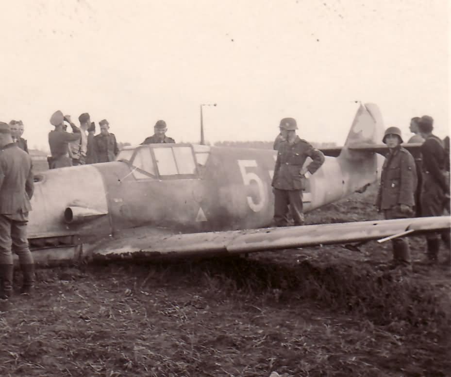 Me109 yellow 5