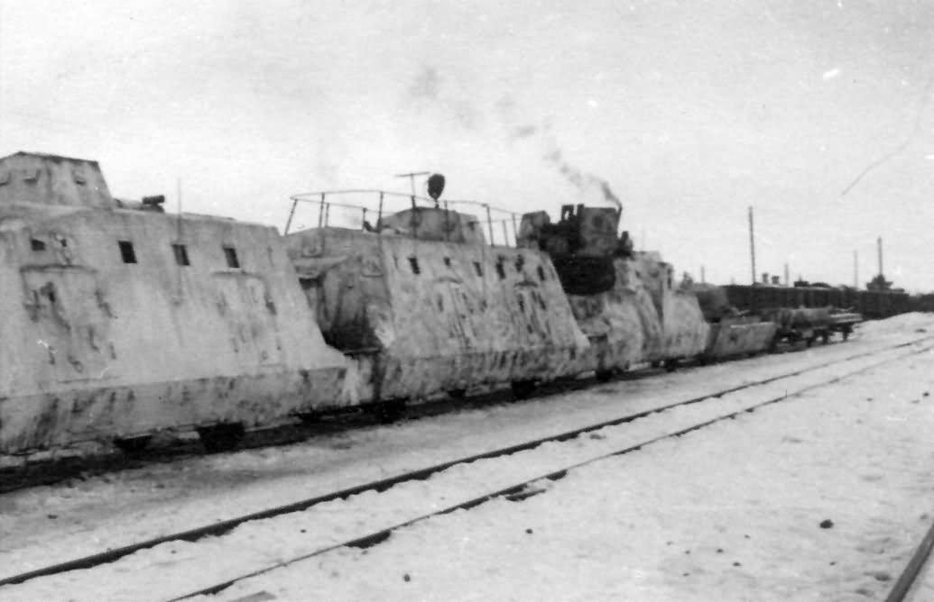 Panzerzug german armored train winter camouflage 2