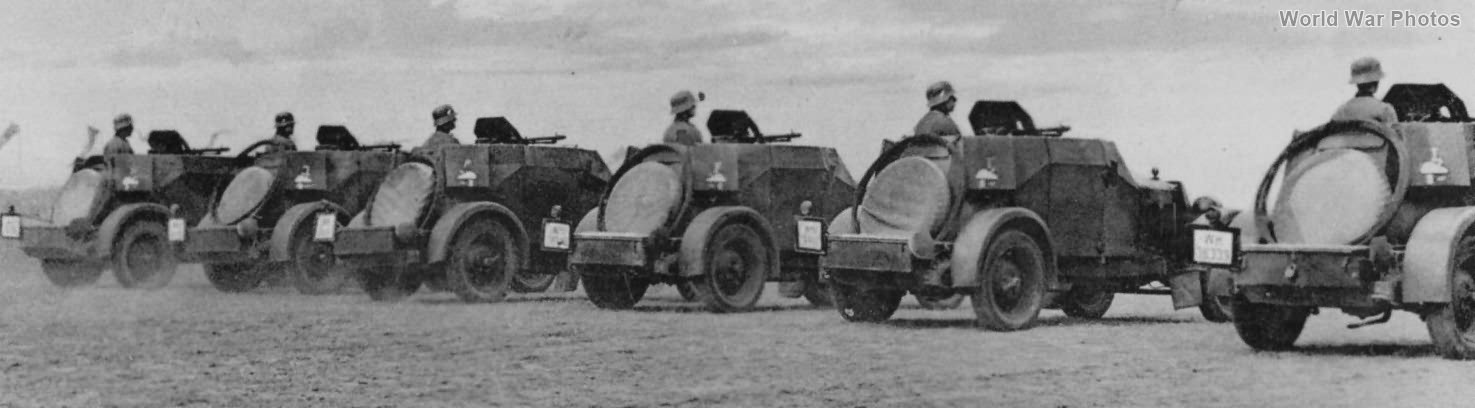 Kfz 13 armored cars pre-war 2