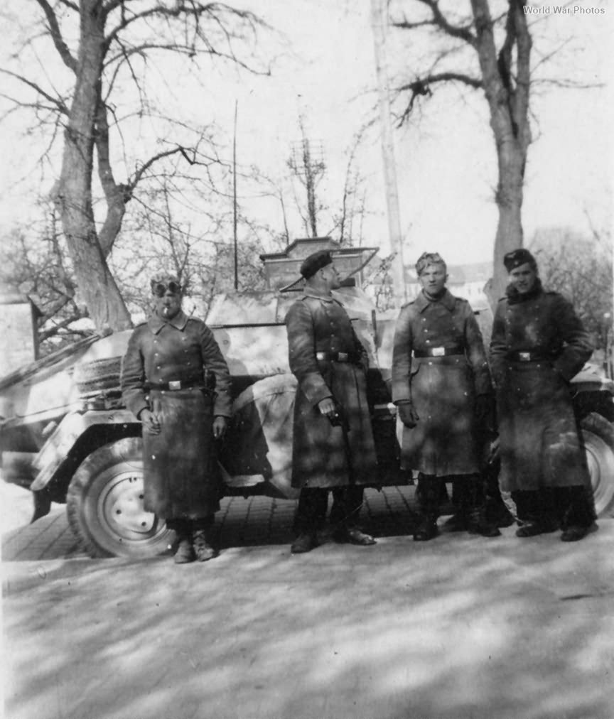 SdKfz 221 of the 17 Panzer Division. Nordlingen 10 June 1941
