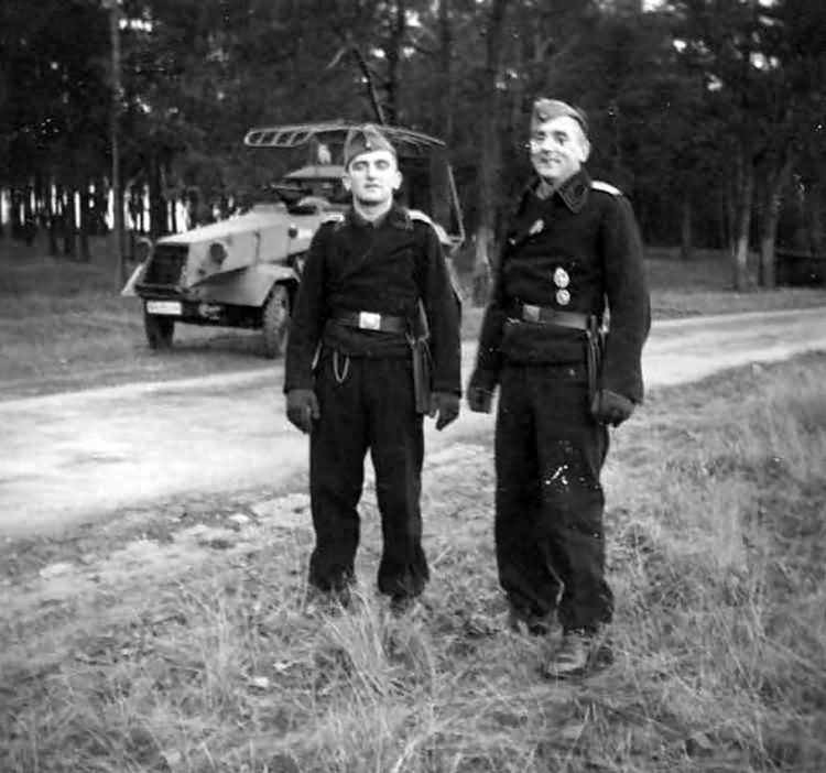 Sdkfz 232 6-Rad radio vehicle