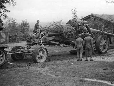 SdKfz 8 towing 17 cm K 18 in MrsLaf