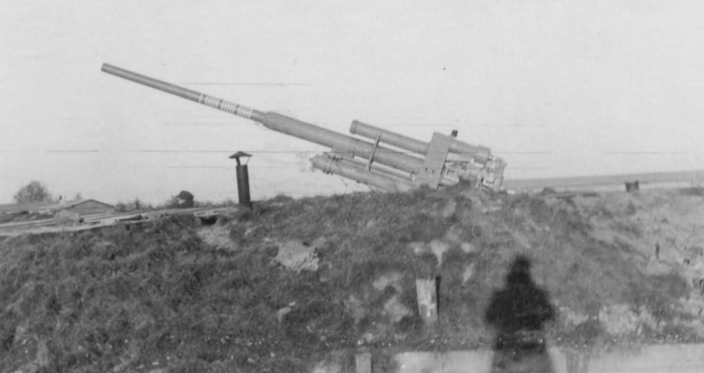 German anti aircraft gun Flak 105 Remagen 1945