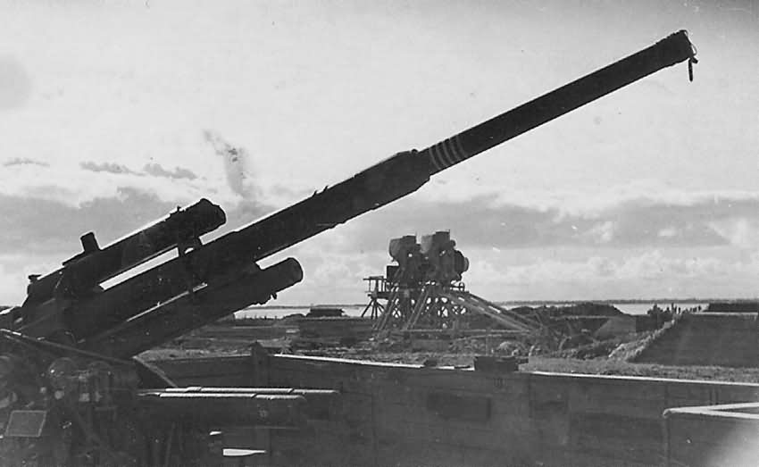 Flak 88 mm with 5 killrings painted around the barrel