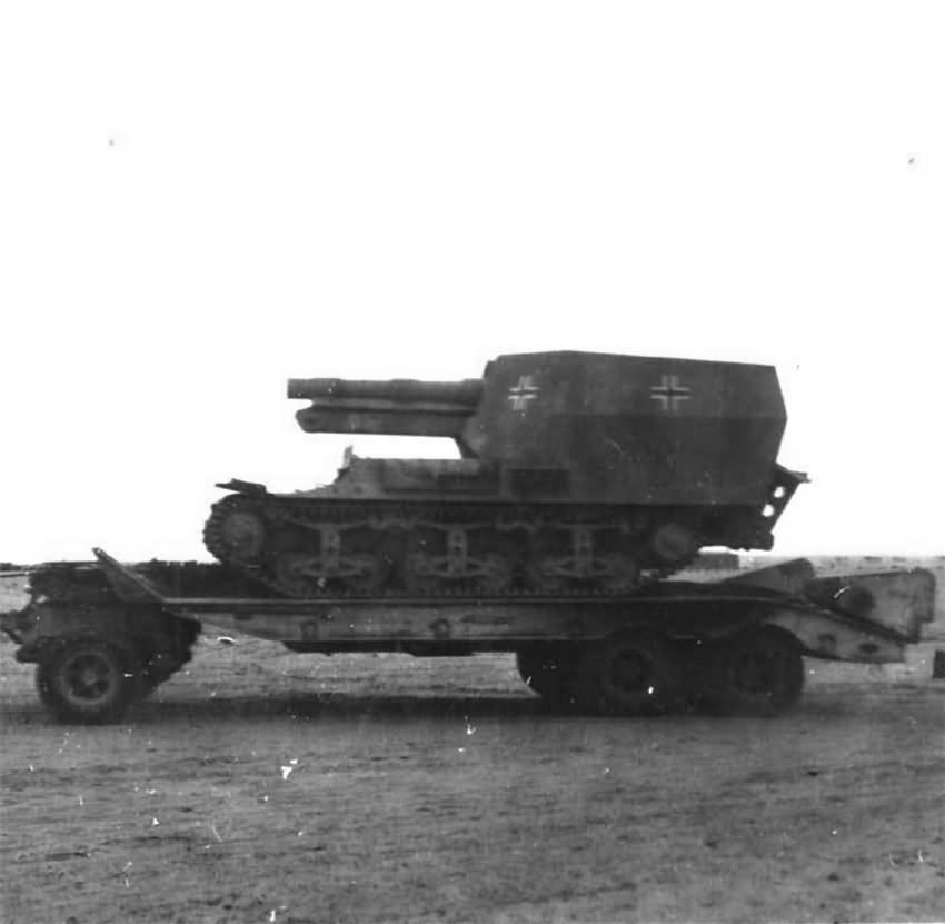 Sd.Kfz.135/1 typ 15cm sFH 13/1 auf Fahrgestell Lorraine