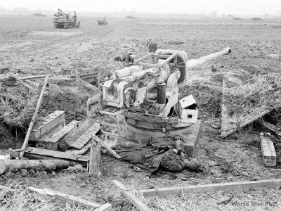 8,8 cm PaK 43/3 mit Behelfslafette
