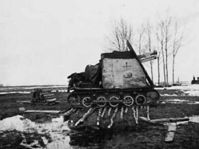 15 cm sIG 33 Bison winter camouflage