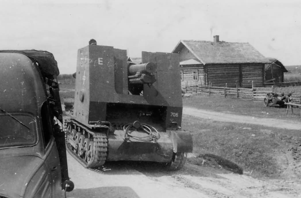 15 cm sIG 33 (Sf) auf Panzerkampfwagen I Ausf B Bison 706 sIG Kompanie „E”