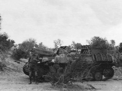 Sturmpanzer II Bison 15 cm sIG 33 auf Fahrgestell Panzerkampfwagen II (Sf)