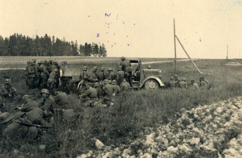 Wehrmacht soldiers 3